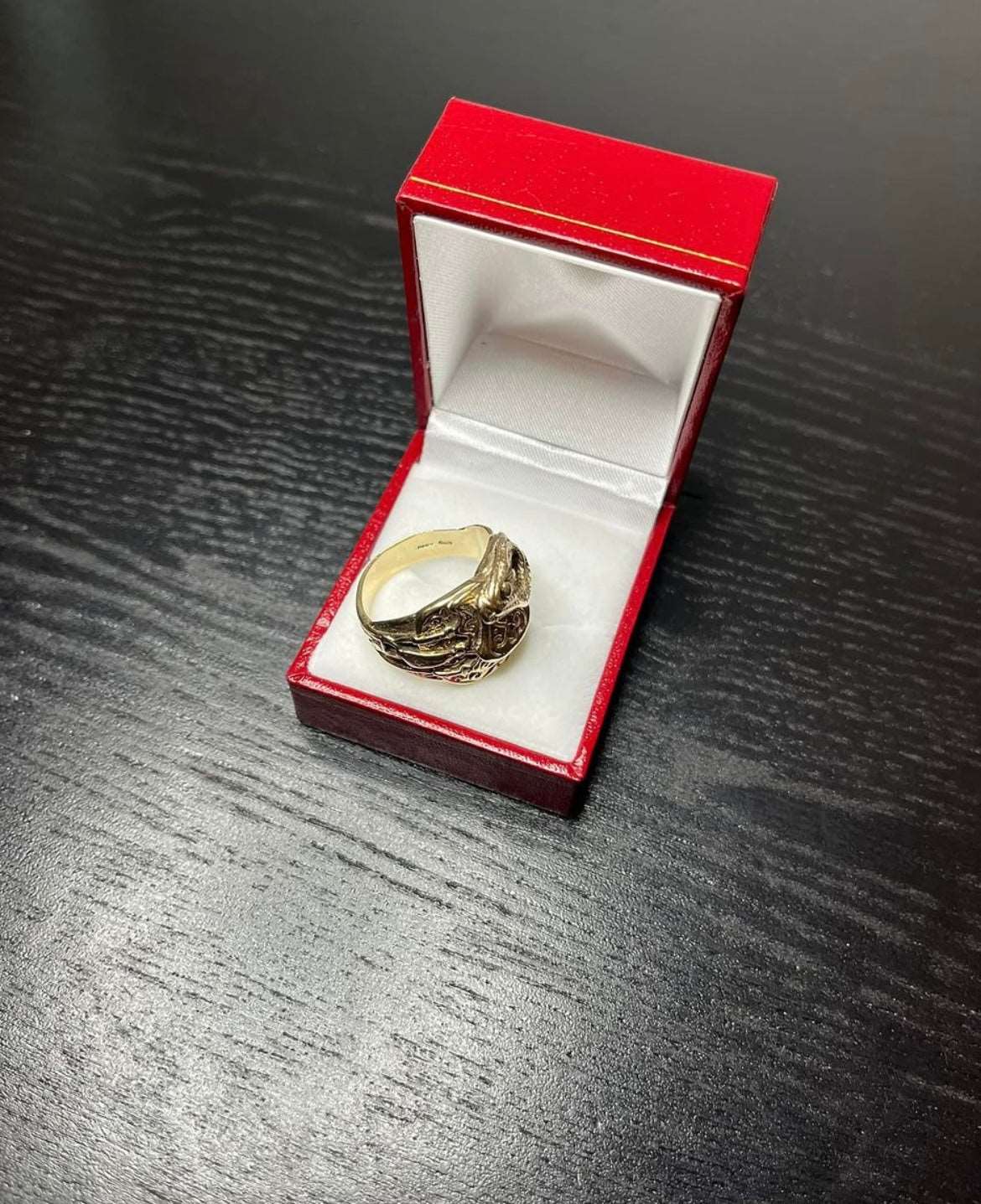 9ct Saddle Ring